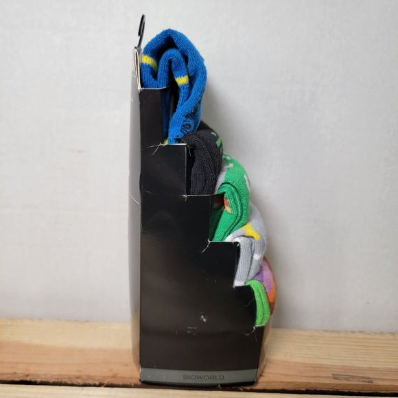 5 Pair Classic Activision Games Casual Crew Socks - Sock Size 10-13 NWT - Picture 5 of 7